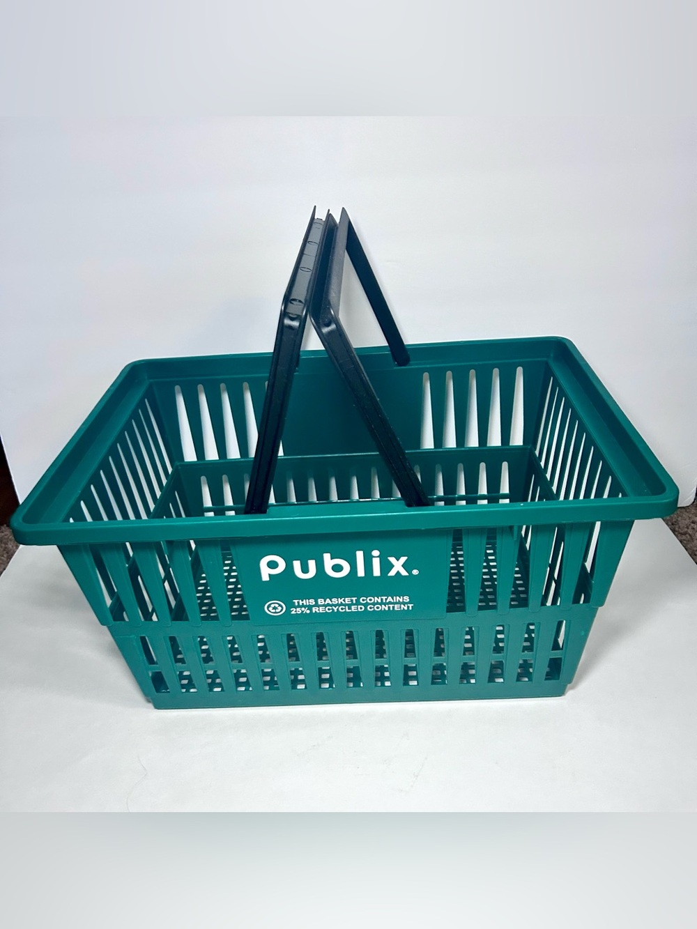 Publix Plastic Hand Shopping Basket